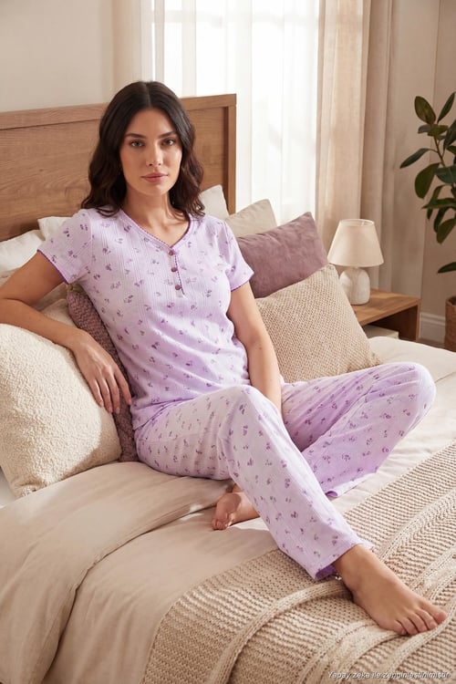 Pamuklu Regular Fit Yumuşak Dokulu Düğmeli V Yaka Kadın Pijama Takımı 65770755 LİLA