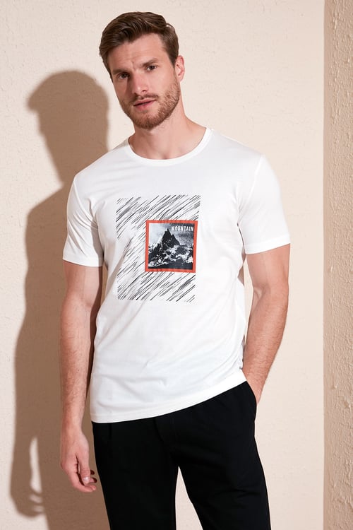 Pamuklu Slim Fit Bisiklet Yaka Erkek T Shirt 646R8320 EKRU