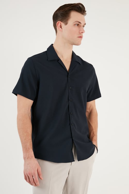 Regular Fit Apaş Yaka Kısa Kollu Erkek Gömlek CF24S117927 LACİVERT