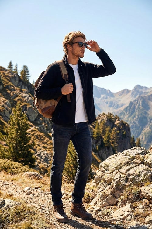 Slim Fit Fermuarlı Cepli Dik Yaka Soğuk Geçirmez Polar Erkek Hırka 5906028 SİYAH