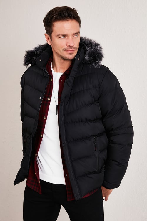 Slim Fit Suni Kürklü Peluş Astarlı Çıkarılabilir Kapüşonlu Şişme Erkek Mont 5761080 B SİYAH