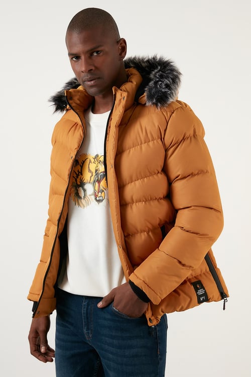 Slim Fit Suni Kürklü Peluş Astarlı Çıkarılabilir Kapüşonlu Şişme Erkek Mont 5761080 B HARDAL