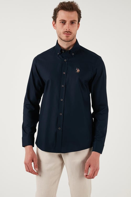 U.S. Polo % 100 Pamuk Slim Fit Düğmeli Yaka Logolu Erkek Gömlek G081SZ0042082904 LACİVERT