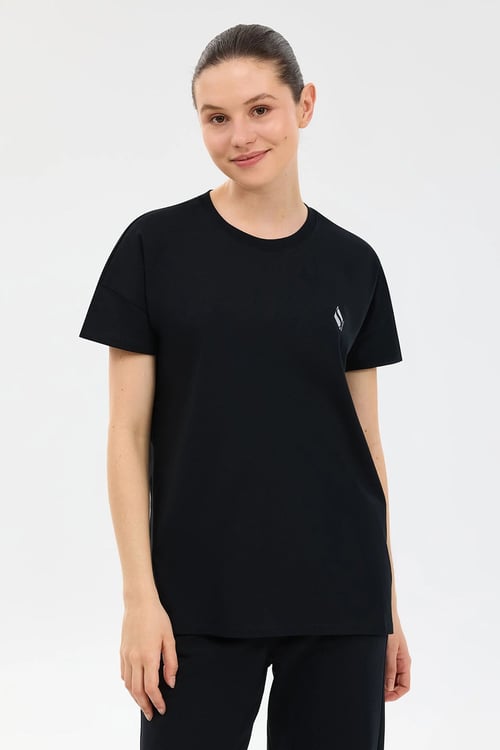 W Crew Neck Graphic Tee Logolu Bisiklet Yaka Kadın T Shirt S2214823817 SİYAH
