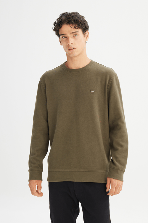 Wrangler Pamuklu Regular Fit Bisiklet Yaka Erkek Sweat MW242262 801 KOYU HAKİ