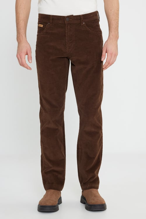 Wrangler Pamuklu Slim Fit Normal Bel Dar Paça Erkek Pantolon W12SEC455 220 KOYU KAHVE