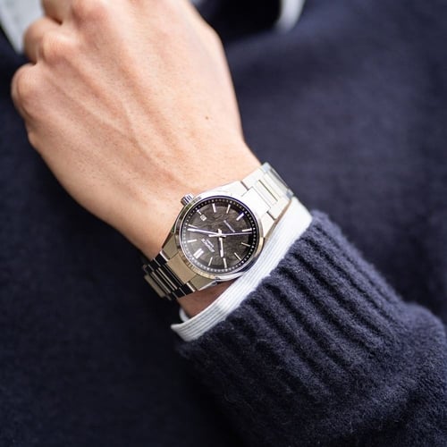 Casio Edifice Kol Saati EFK-110D-1ADR Perakende
