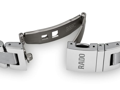 Rado R32502153 HyperChrome Kol Saati