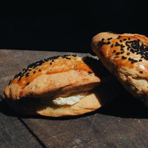 Otlu Poğaça , 2'li paket (85-90 gr) 240derece