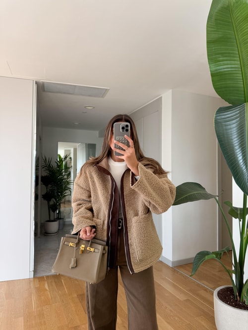 Biyeli Peluş Mont - Bej 