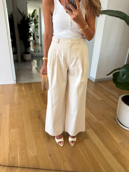 Crombie Beli Kemer Detaylı Pantolon · 2