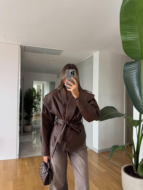 Fermuar Detaylı Kuşaklı Deri Ceket - Kahve