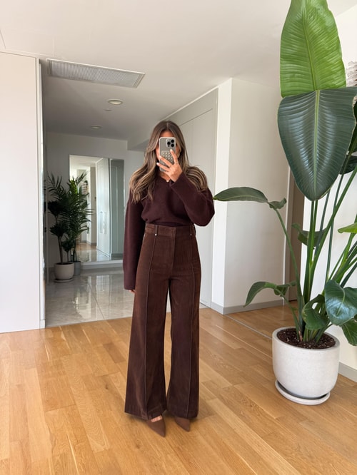 Kahve Kadife Önden Çimalı Pantolon · 2