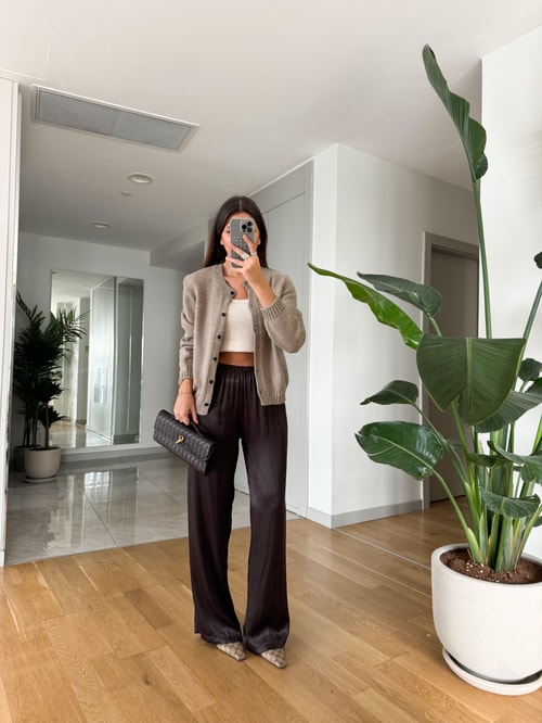 Kelly Beli Lastikli Saten Pantolon- Acı Kahve