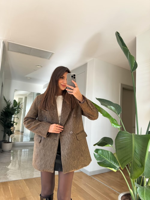 Kruvaze Düğmeli Tüylü Oversize Blazer Ceket-Vizon