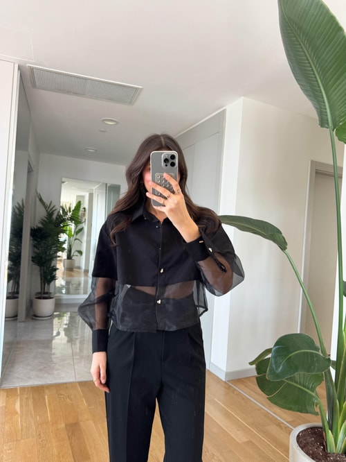 Organze Tül Detaylı Gömlek- Siyah