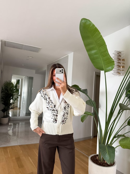 Taş VeBoncuk Detaylı Hırka - Ekru 