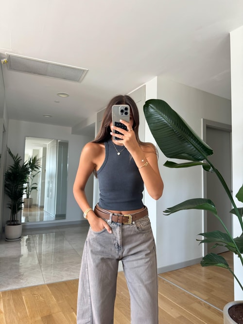 Yıkamalı Yırtık Detaylı Atlet- Antrasit