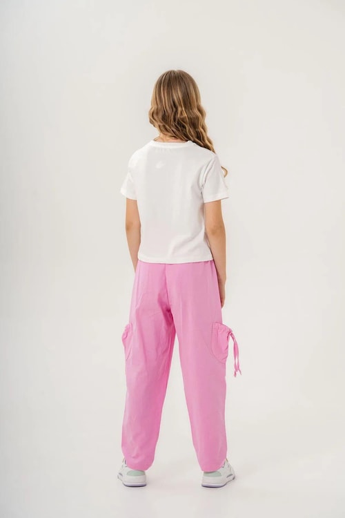 Kız Çocuk Pamuklu Beyaz Çiçek Baskılı T-shirt ve Pembe Cepli Pantolon Takım