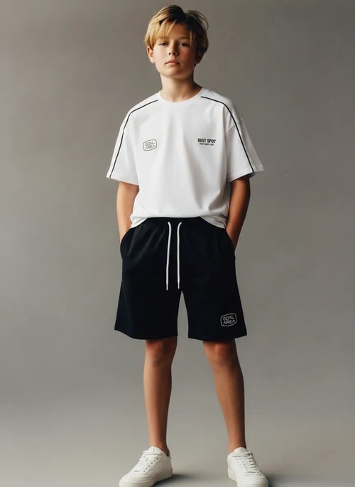 Erkek Çocuk Pamuklu Siyah Şortlu T-Shirt Takım
