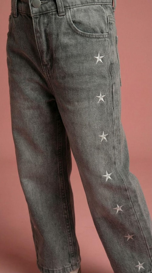 Kız Çocuk Pamuklu Gri Yıldız Desenli Denim Pantolon – Rahat Kesim, Günlük Kullanım