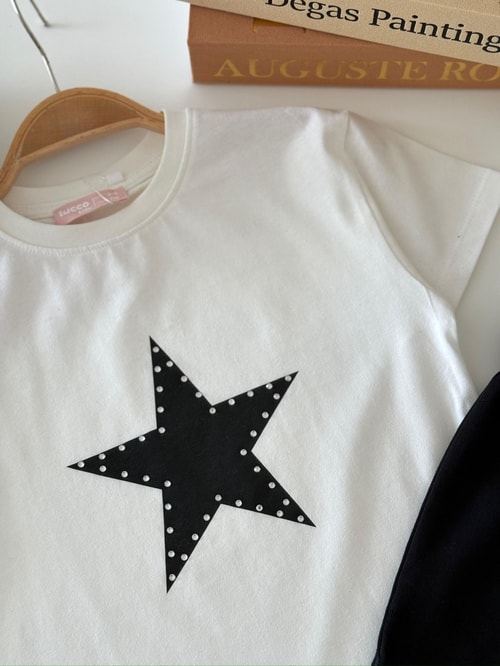 Kız Çocuk Pamuklu Beyaz Yıldız Aplikeli T-Shirt Pantolon Takım