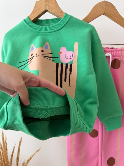 Çocuk Pamuklu Kedi Baskılı Yeşil Sweatshirt ve Puantiyeli Pembe Eşofman Takımı