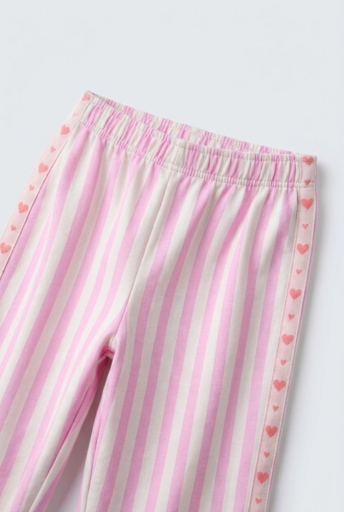 Kız Çocuk Pembe Çizgili Kalp Detaylı Eşofman