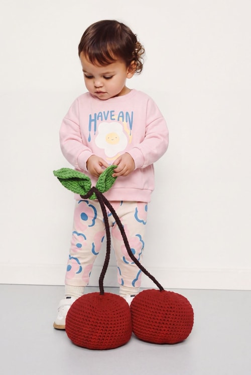 Kız Çocuk Pamuklu Çiçek Baskılı Pembe Sweatshirt ve Desenli Eşofman Takımı