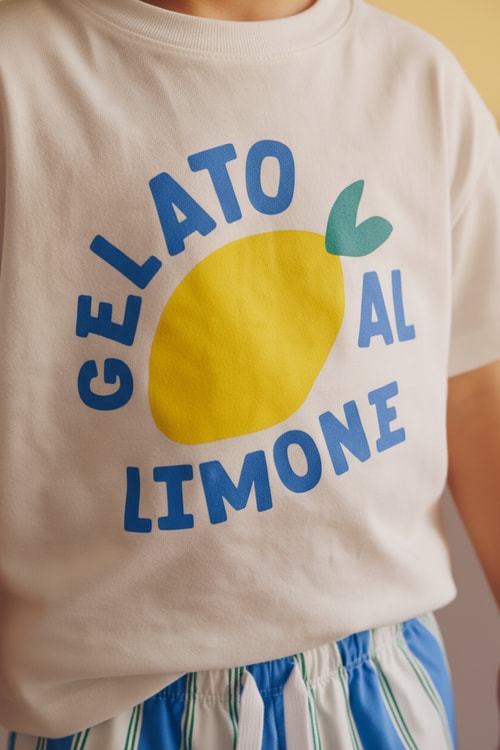 Erkek Çocuk Pamuklu Beyaz Limon Baskılı T-Shirtli Çizgili Şort Takım