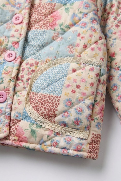 Kız Çocuk Patchwork Desenli Kapitone Ceket