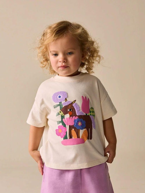 Kız Çocuk Pamuklu Krem Baskılı T-Shirt ve Lila Pantolon Takım