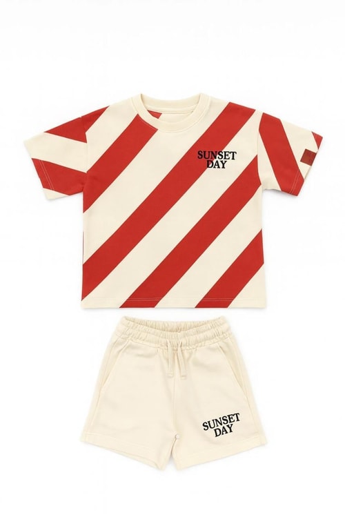 Erkek Çocuk Pamuklu Turuncu Çizgili T-Shirt ve Bej Şort Takım