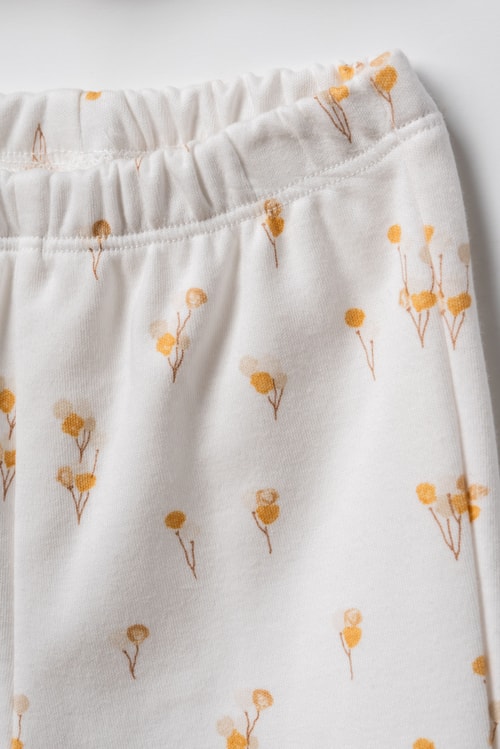 Unisex Bebek Pamuklu Ekru Ayıcık Baskılı Hırka Pantolon Takım - Desenli Alt Parçalı