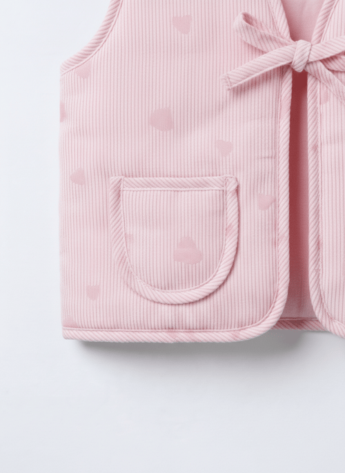 Kız Çocuk Pamuklu Pembe Kalp Desenli Bağlamalı Yelek