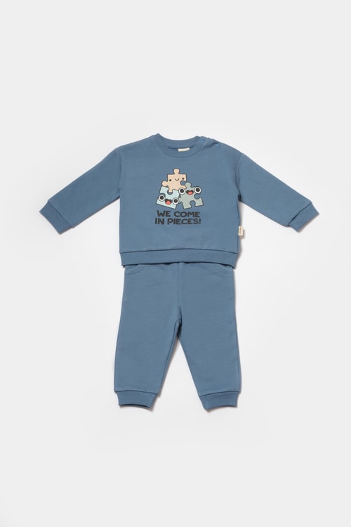 Erkek Bebek Pamuklu Mavi Puzzle Desenli Eşofman Takımı - Uzun Kollu Sweatshirt ve Cep Detaylı Pantolon