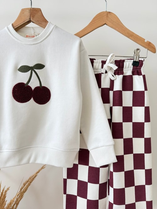 Kız Çocuk Kiraz Nakışlı Ekru Sweatshirt ve Dama Desenli Eşofman Takımı