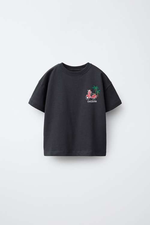Erkek Çocuk Pamuklu Siyah California Baskılı T-Shirt ve Çizgili Şort Takım