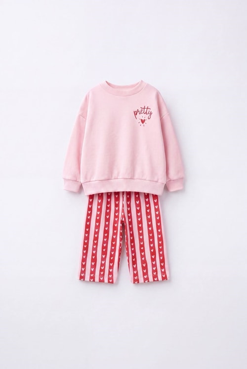 Kız Çocuk Pamuklu Pembe Sweatshirt ve Kırmızı Kalp Desenli Çizgili Eşofman Takımı
