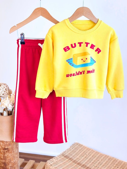 Çocuk Pamuklu Sarı Baskılı Sweatshirt ve Kırmızı Şeritli Pantolon Takımı