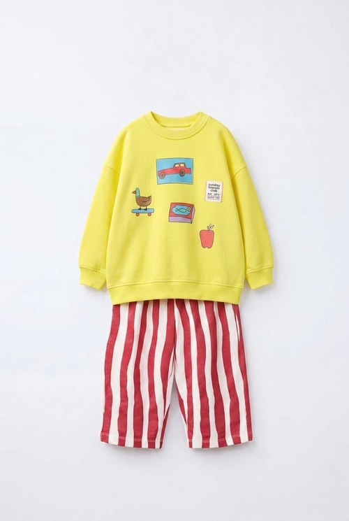 Erkek Çocuk Baskılı Sarı Sweatshirt ve Kırmızı Çizgili Eşofman Takımı