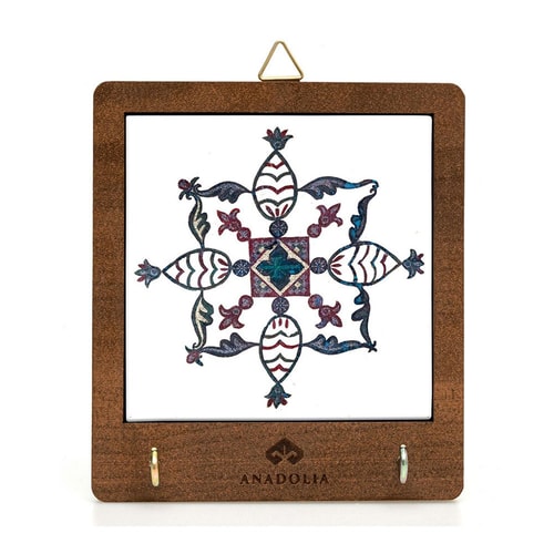 Kalemişi Ahşap Kutulu Kare Motif Seramik Dekoratif Askılık