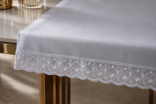 Lale Fransız Dantelli Kumaş Runner