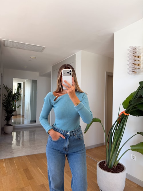 Aksesuar Detaylı Triko Bluz - Mavi 