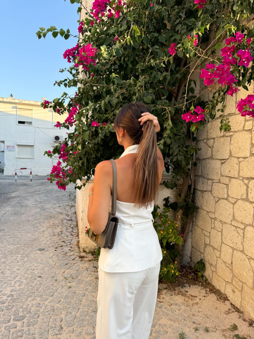 Alessa Halter Yaka Çıt Çıtlı İpli Bluz-Ekru