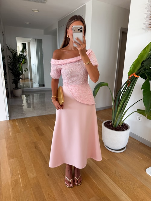 Aplikeli Kombinasyonlu Elbise - Pembe