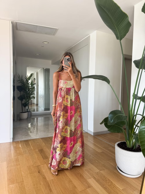 Askılı Pembe Çiçekli Şifon Maxi Elbise 