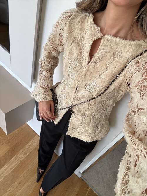 Bej Dantelli Romantik Hırka 