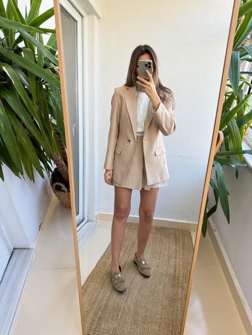 Bej Sırt Detaylı Tensel Blazer Ceket