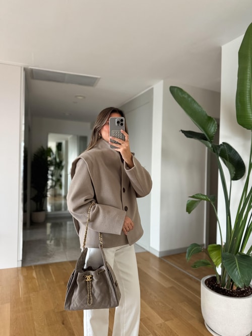 Bej V Yaka Kaşe Ceket 